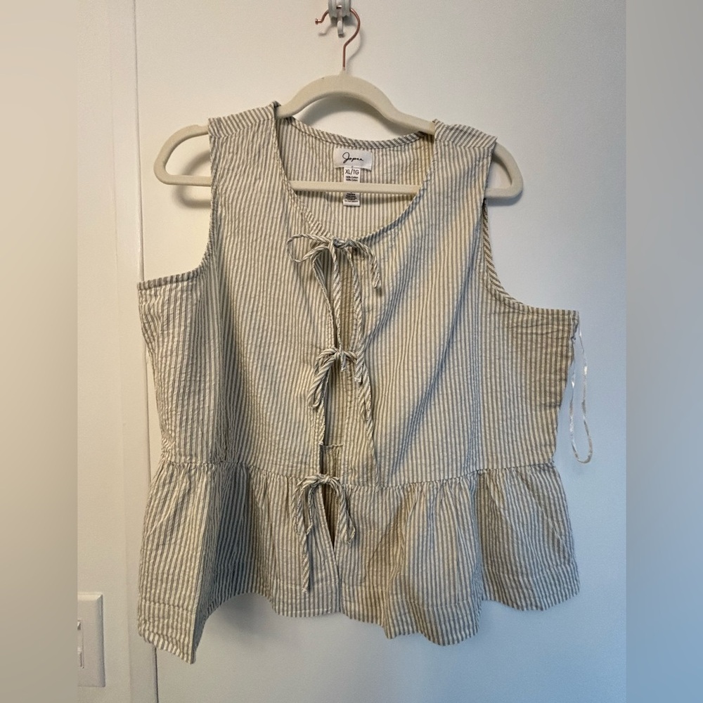 Tie front tank top